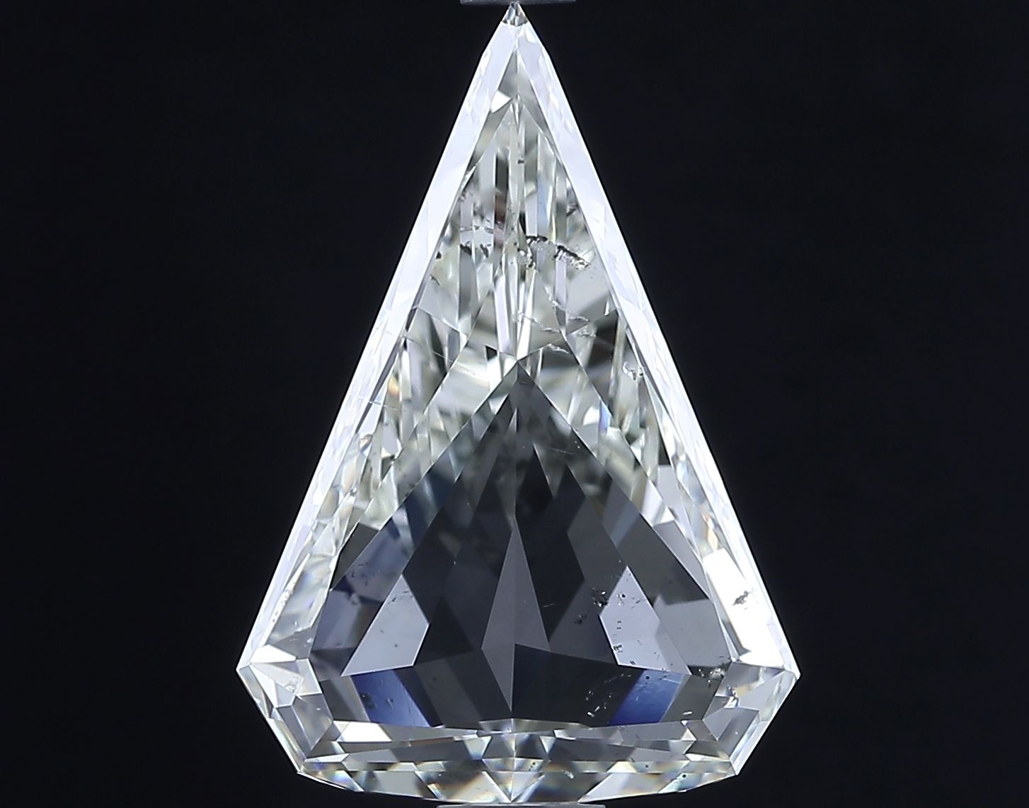 5.01 ct Pentagonal Diamond