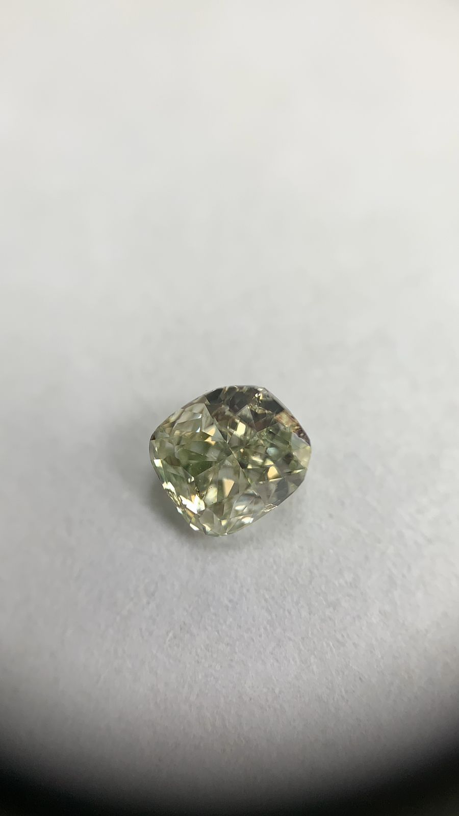 0.29ct Cushion diamond
