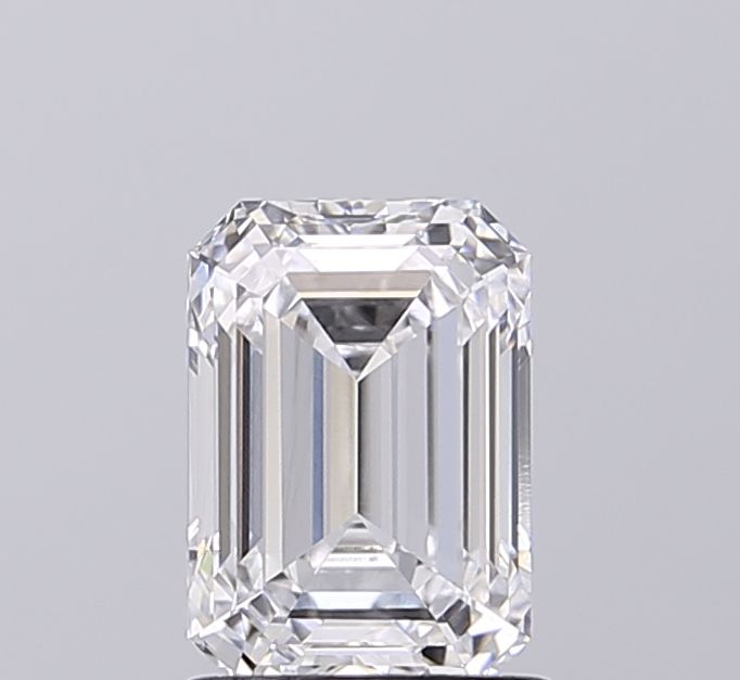 1.55 ct. emerald Lab Grown Diamond front image