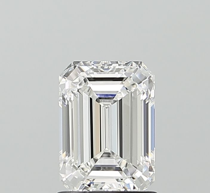 1.55 ct. emerald Lab Grown Diamond front image