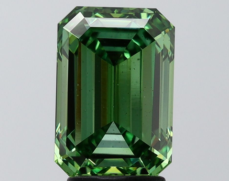 3.53 ct. emerald Lab Grown Diamond front image