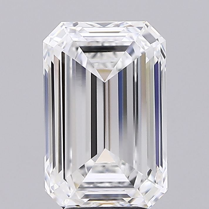 3.90 ct. emerald Lab Grown Diamond front image