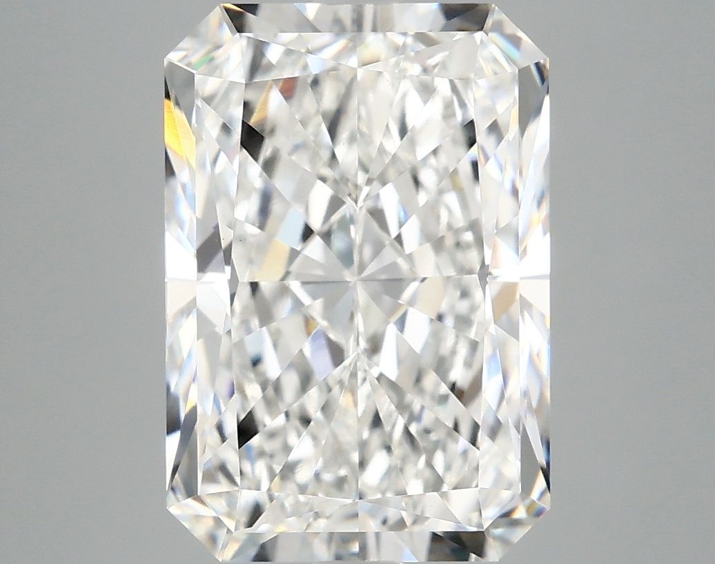 4.89 ct. radiant Lab Grown Diamond front image