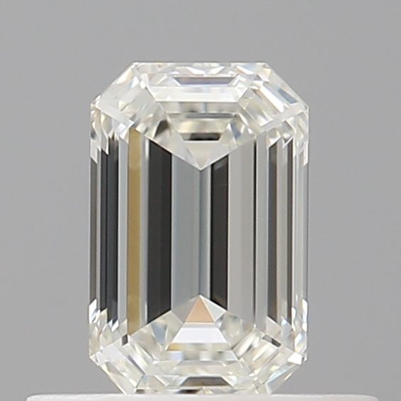 0.50 ct Emerald diamond