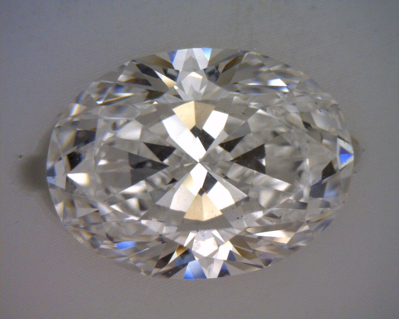 1.79 ct Oval diamond