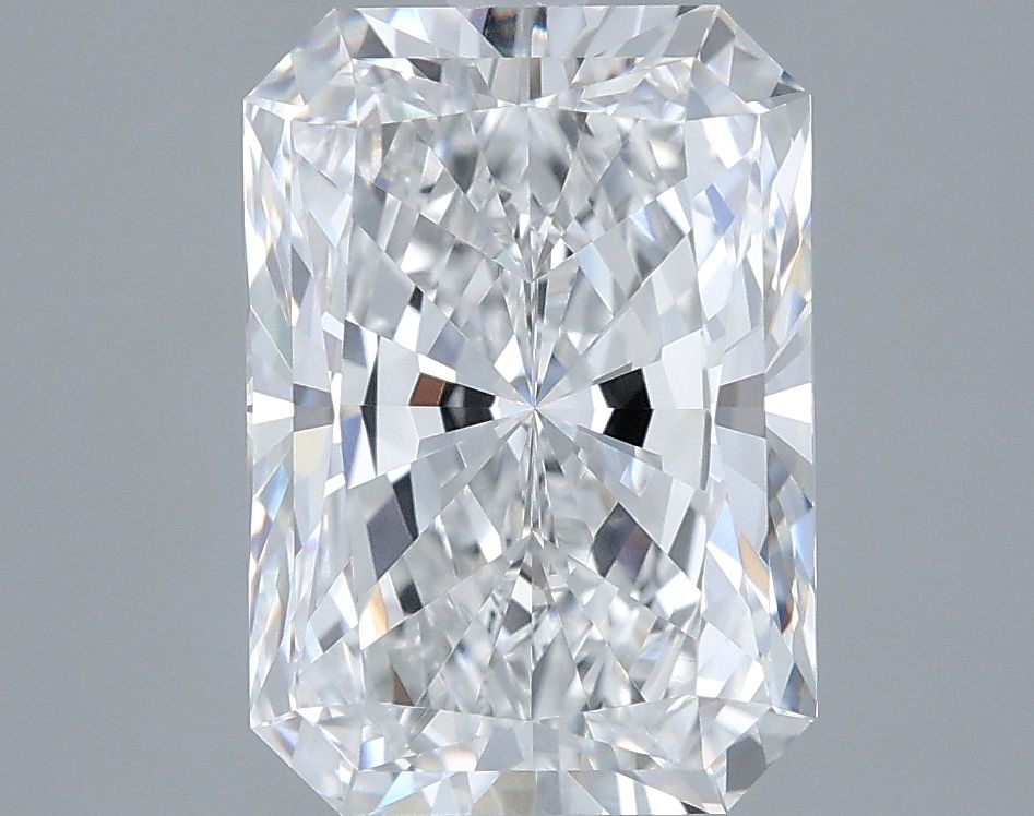 4.03 ct. radiant Lab Grown Diamond front image