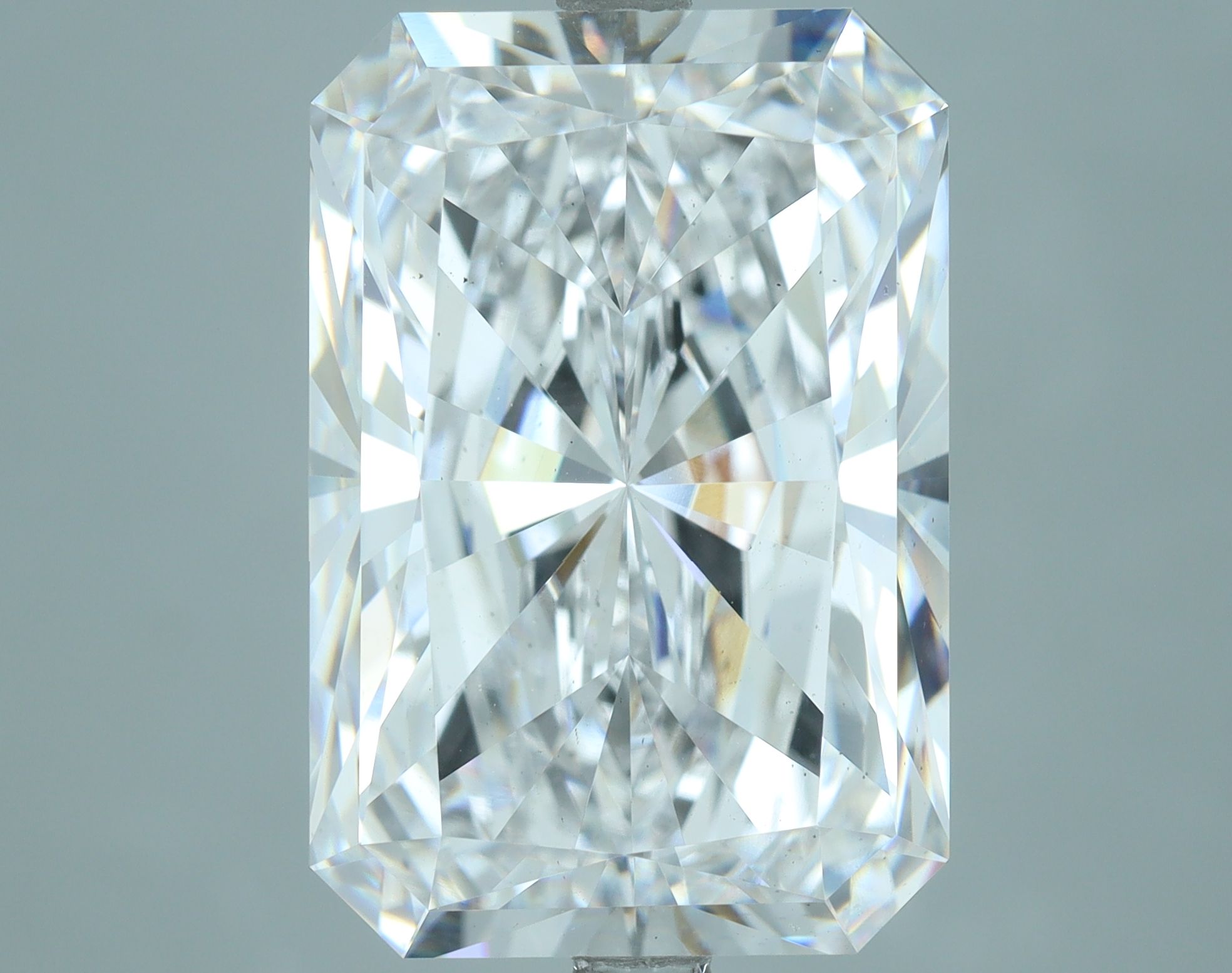10.34 ct. radiant Lab Grown Diamond front image