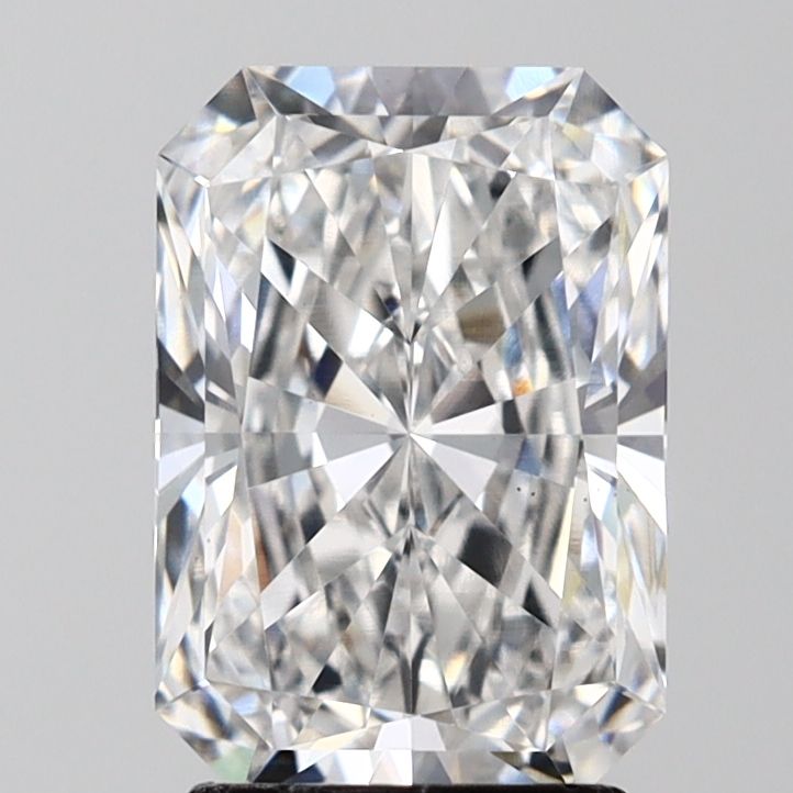 2.58 ct. radiant Lab Grown Diamond front image