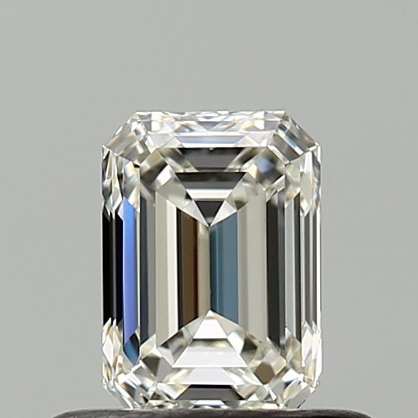 0.50 ct Emerald diamond