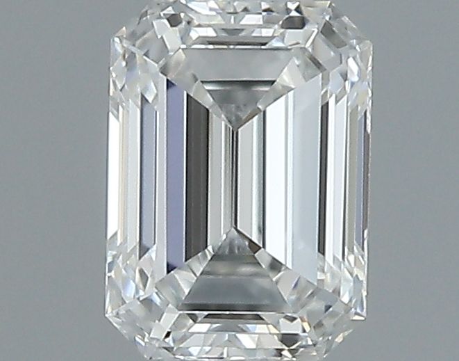 0.33 ct Emerald diamond