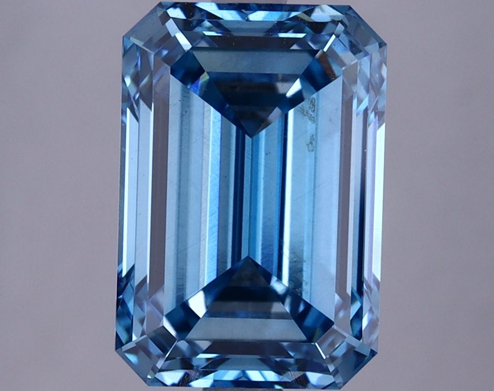 4.07 ct. emerald Lab Grown Diamond front image