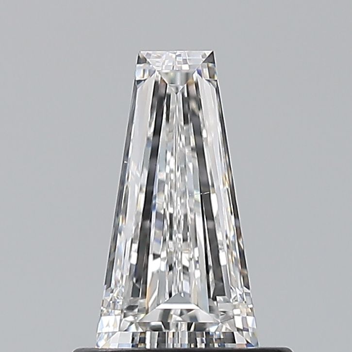 0.7 ct Tapered baguette Diamond
