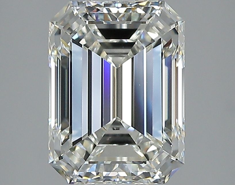 2.01 ct Emerald diamond