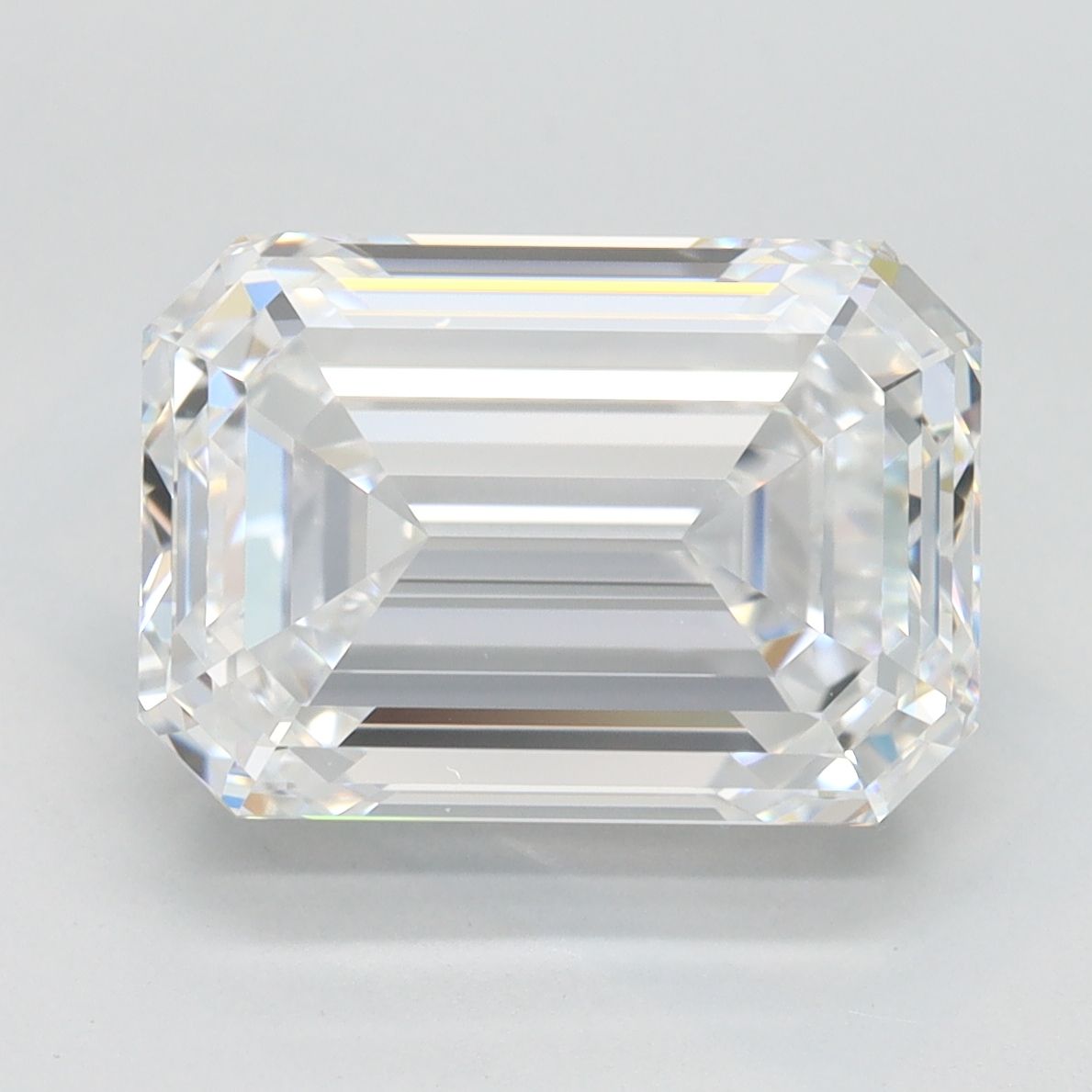 4.47 ct. emerald Lab Grown Diamond front image