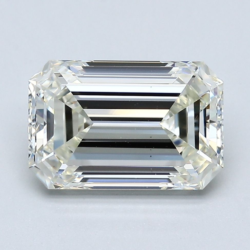 4.01ct Emerald diamond
