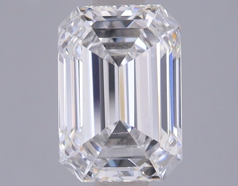 1.53 ct. emerald Lab Grown Diamond front image