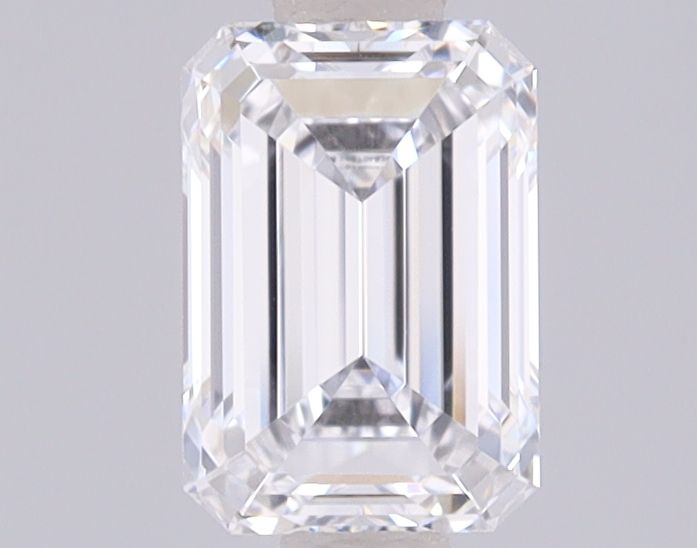 1.08 ct. emerald Lab Grown Diamond front image