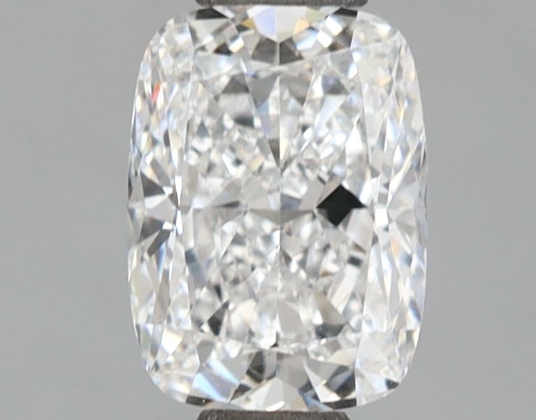 1.1 ct lab-grown Cushion brilliant Diamond