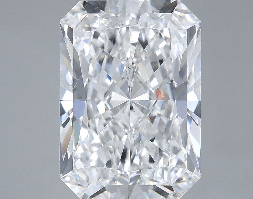 4.58 ct. radiant Lab Grown Diamond front image