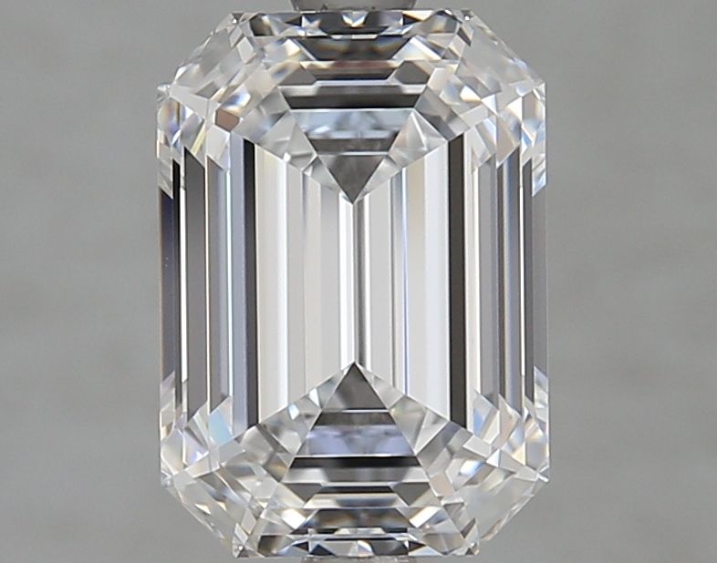 3.14 ct. emerald Lab Grown Diamond front image