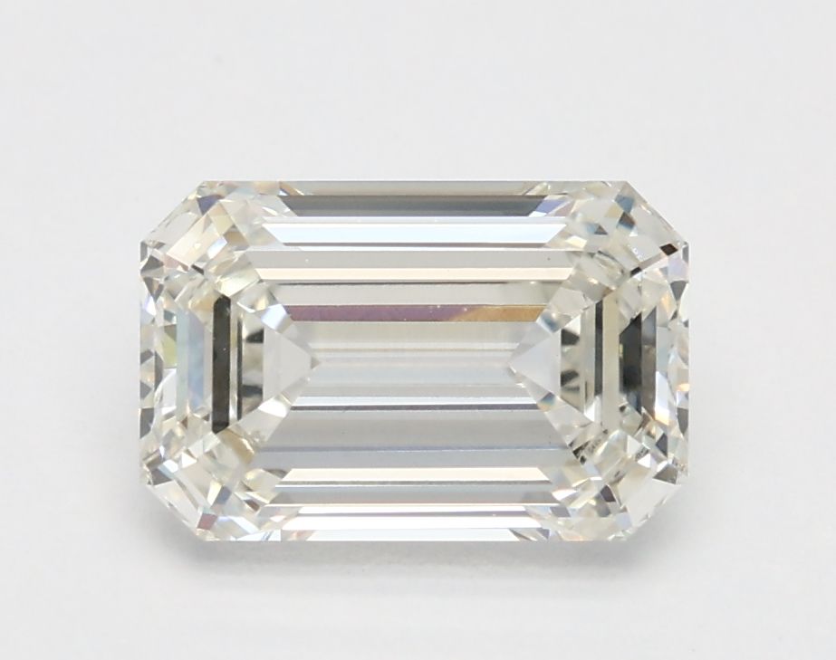 1.34 ct. emerald Lab Grown Diamond front image