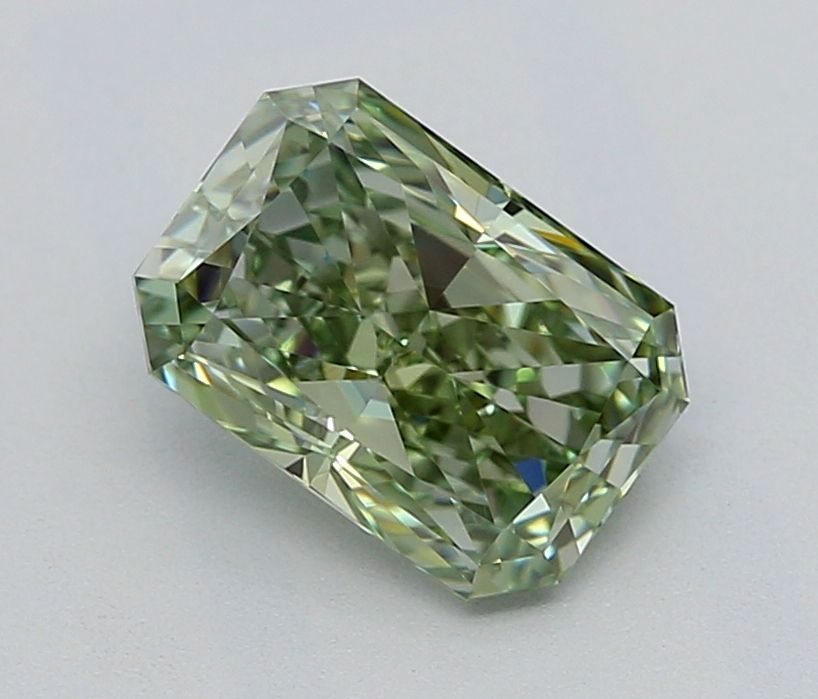 1.01 CT Fancy Vivid Green RADIANT