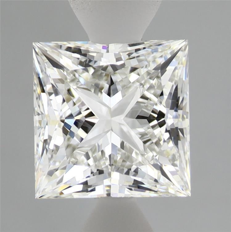 1.90 ct Princess diamond
