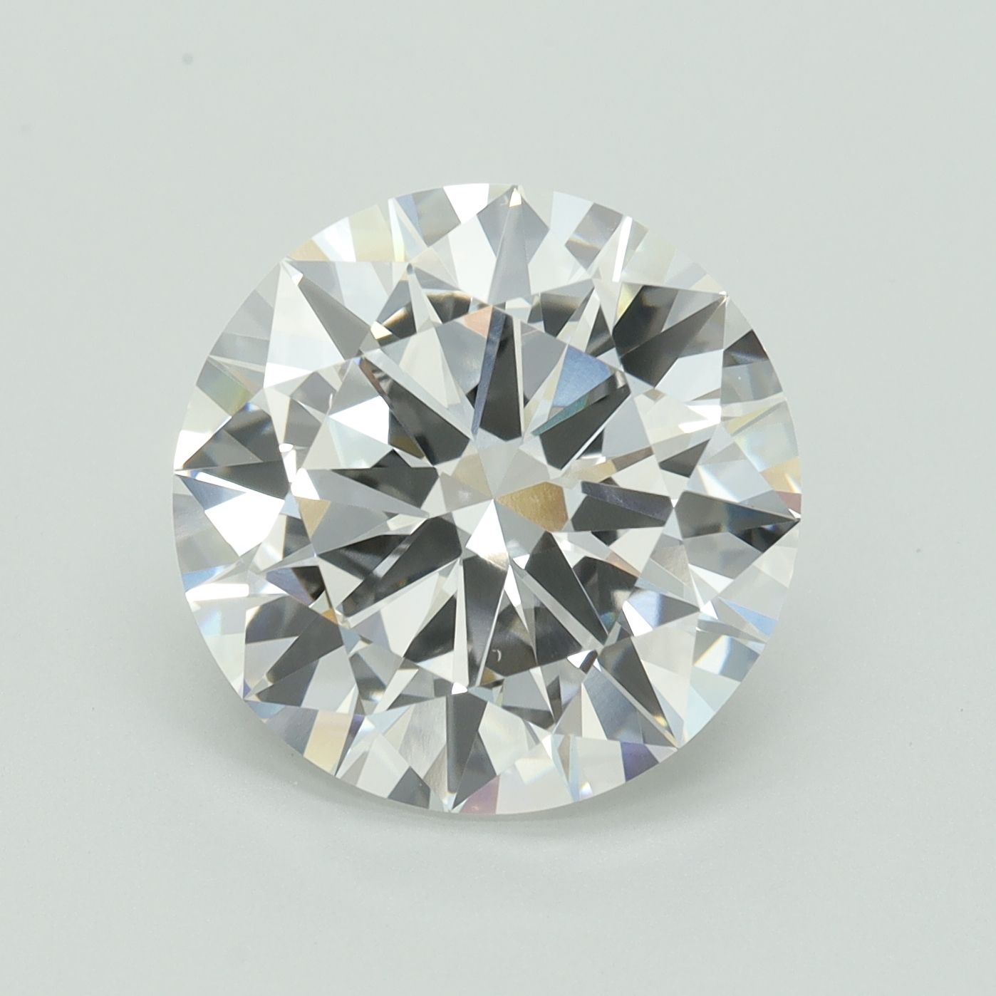 6.02 ct. round Lab Grown Diamond front image