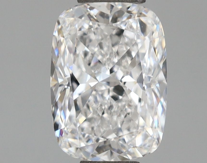 1.1 ct lab-grown Cushion brilliant Diamond