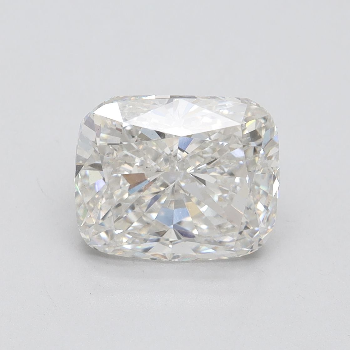 3.01 ct Cushion Brilliant diamond