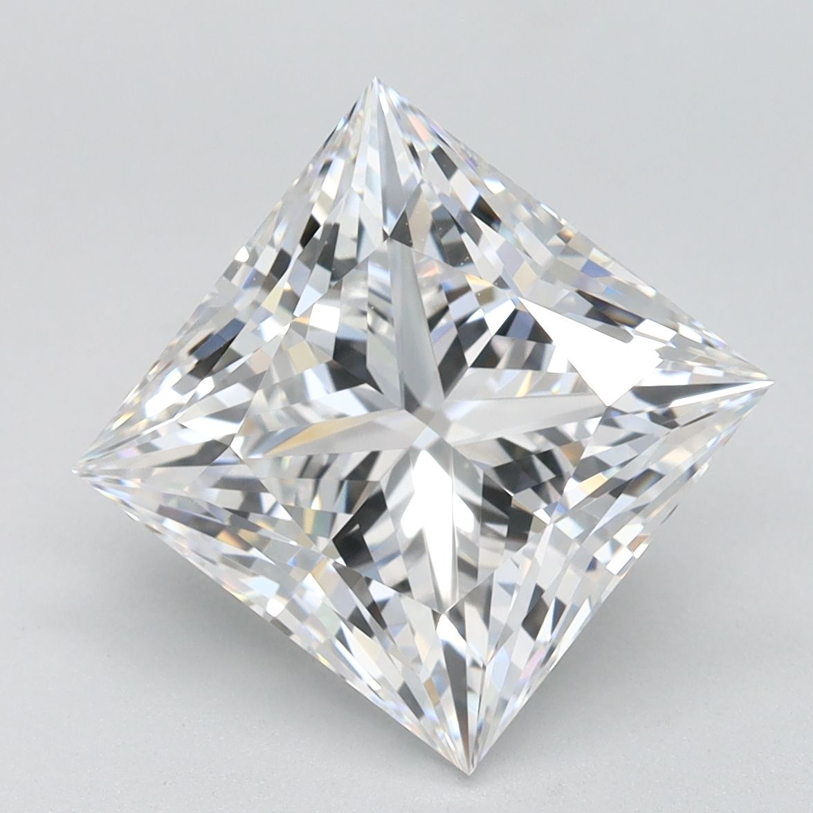 3.94 ct. princess Lab Grown Diamond front image