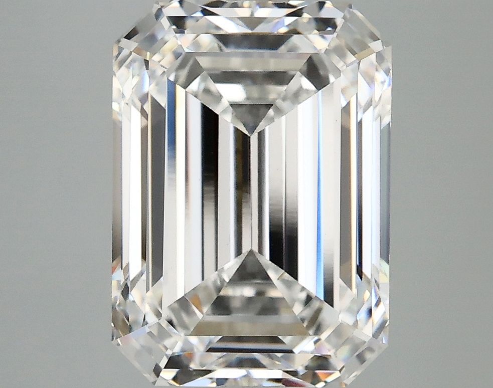 5.08 ct. emerald Lab Grown Diamond front image