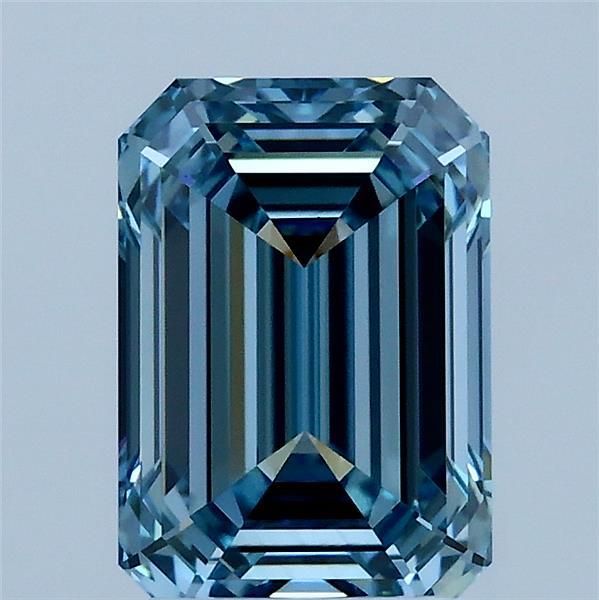 2.17 ct Emerald diamond