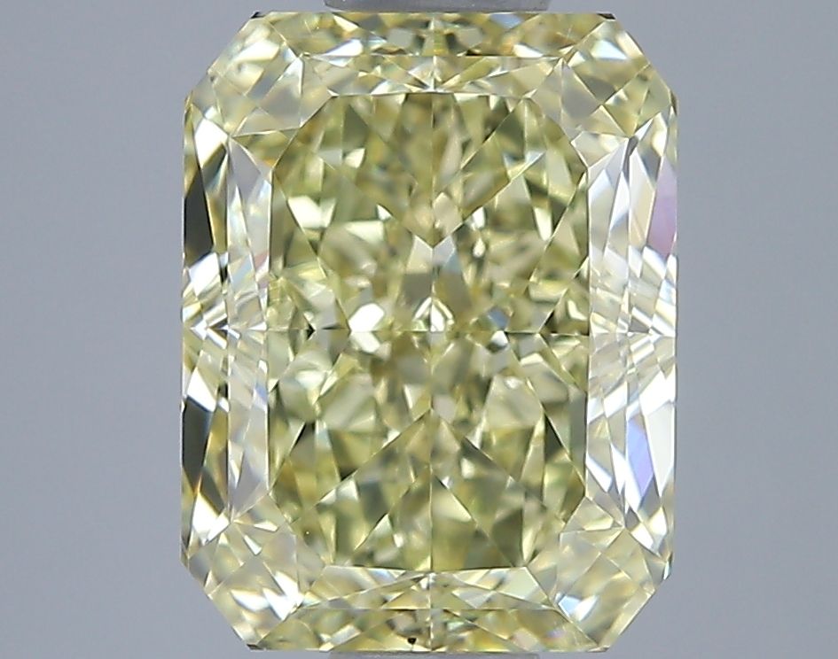 3.51 ct Radiant diamond