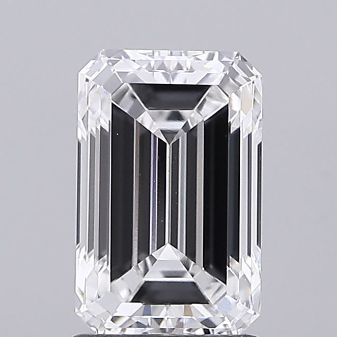 1.86 ct. emerald Lab Grown Diamond front image