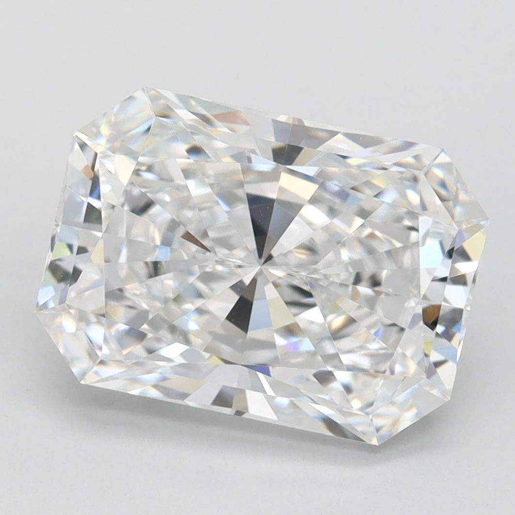 3.02 ct. radiant Lab Grown Diamond front image