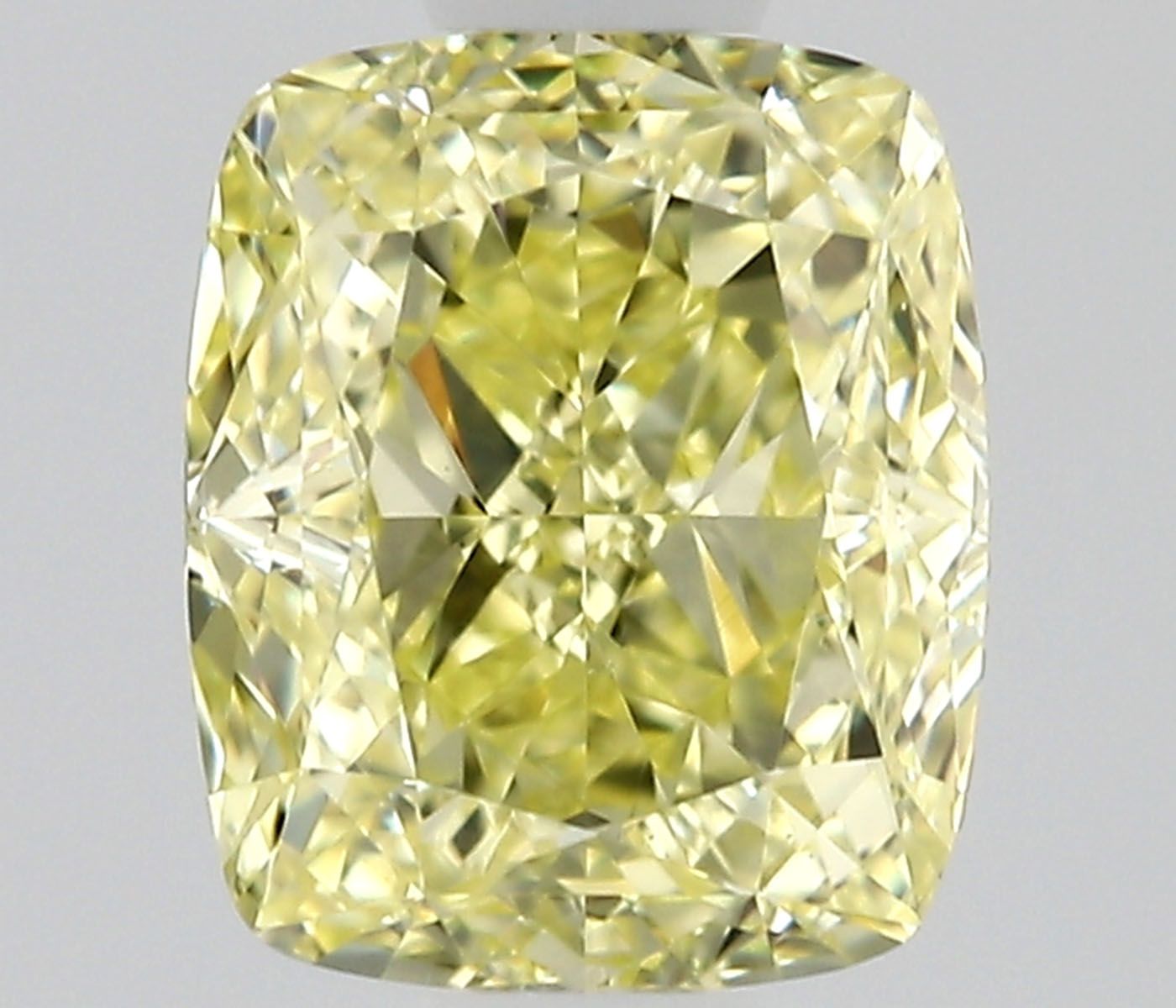 Diament 0.9 ct Fancy Yellow/VS2