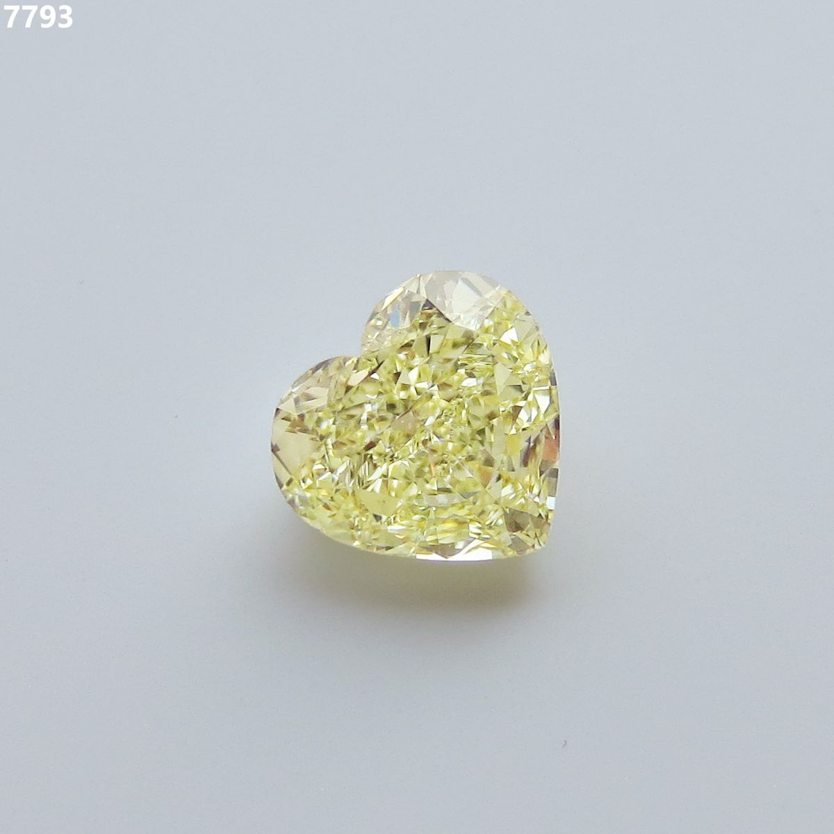 2.51 ct Heart diamond