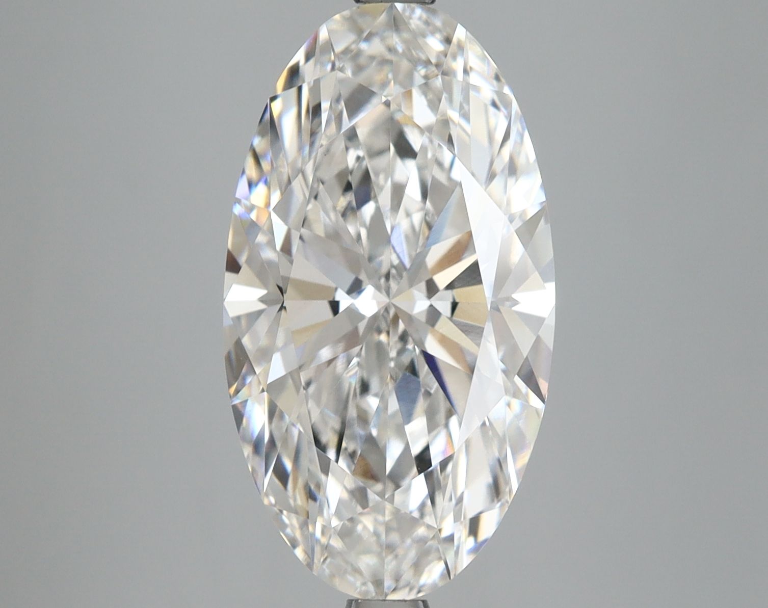 5.09 ct. oval Lab Grown Diamond front image