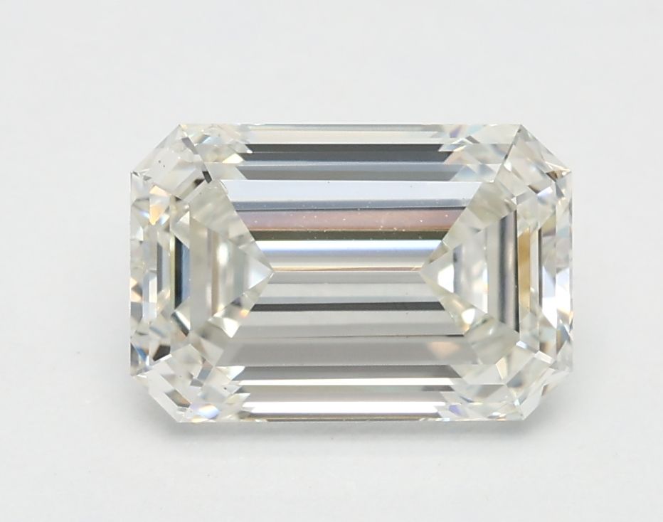 1.54 ct. emerald Lab Grown Diamond front image