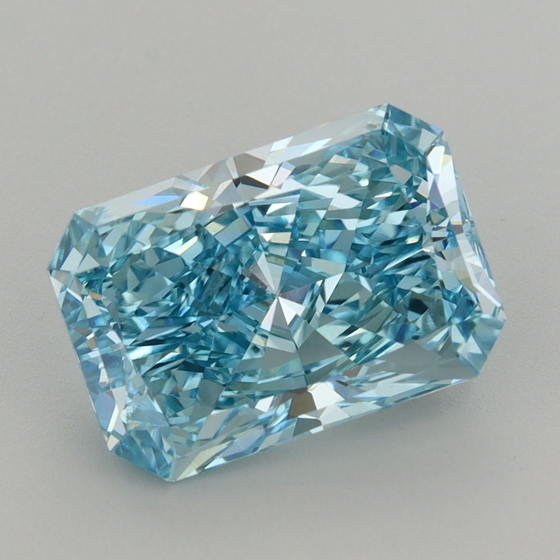 4.27 ct. radiant Lab Grown Diamond front image