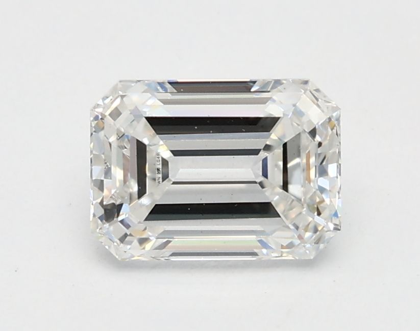 0.90 ct. emerald Lab Grown Diamond front image