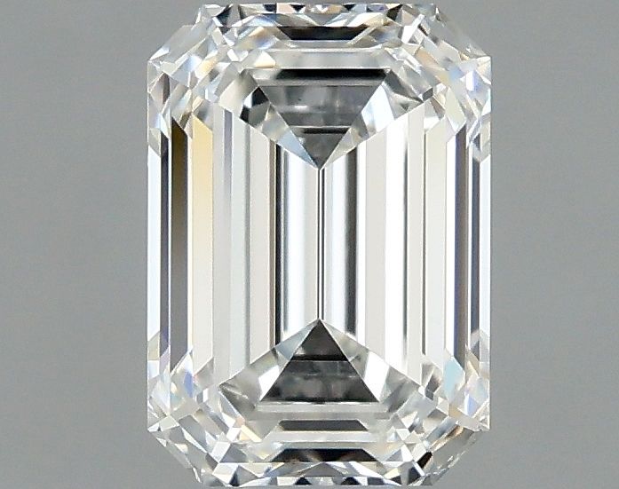 0.70 ct Emerald diamond