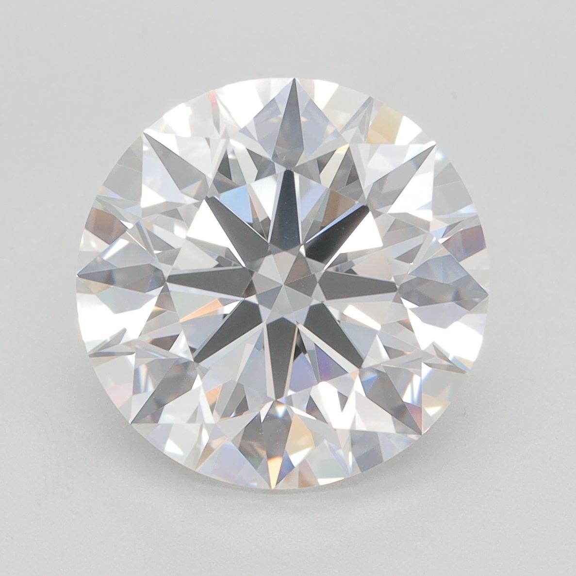 5.39 ct. round Lab Grown Diamond front image