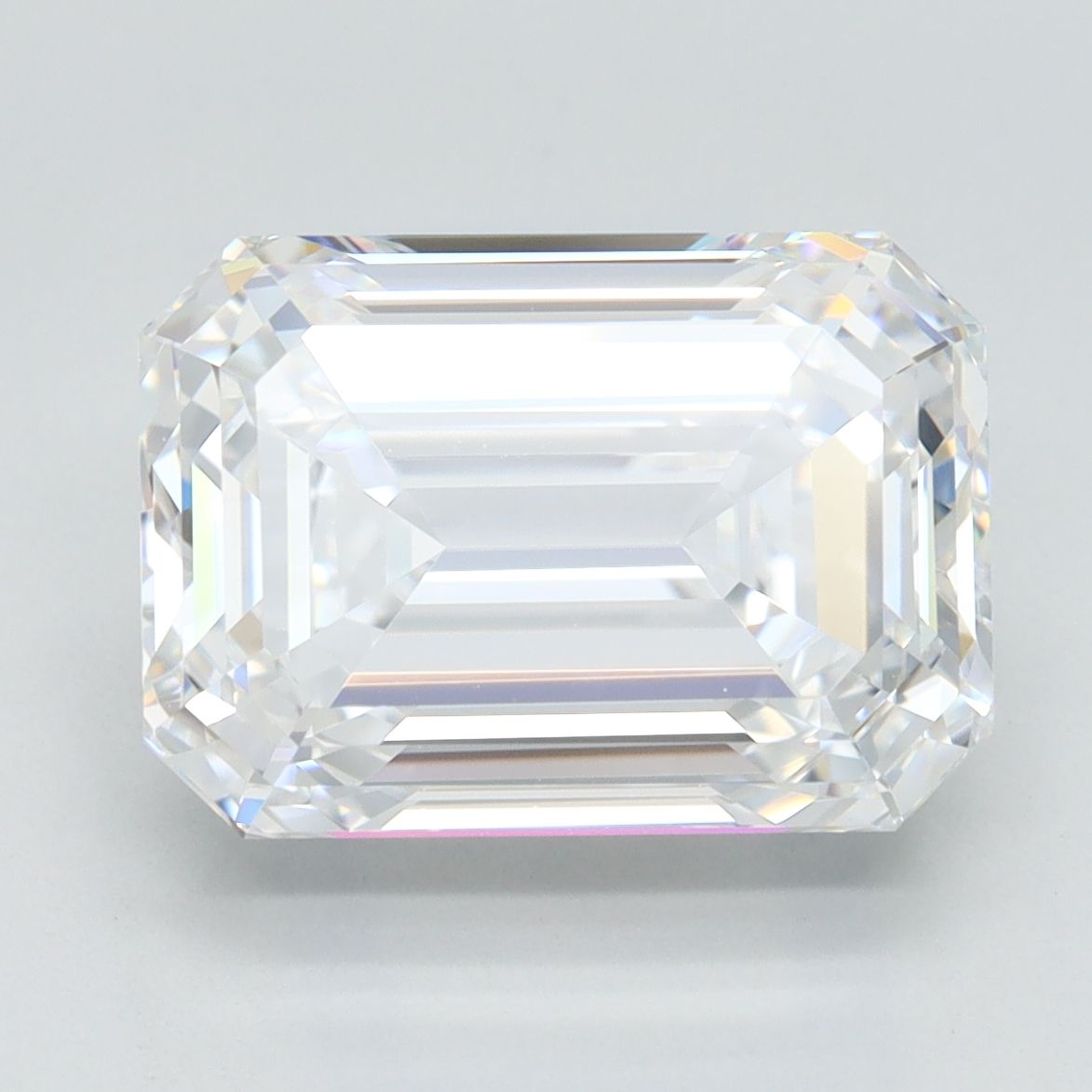 4.52 ct. emerald Lab Grown Diamond front image