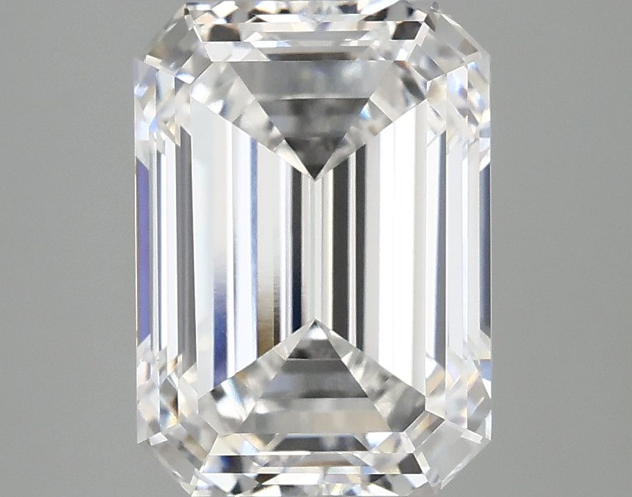 4.10 ct. emerald Lab Grown Diamond front image