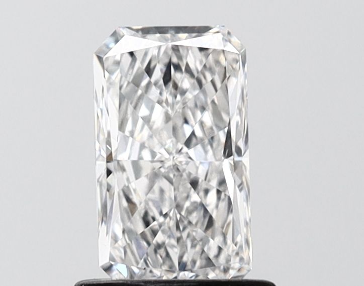 1 ct lab-grown Radiant Diamond