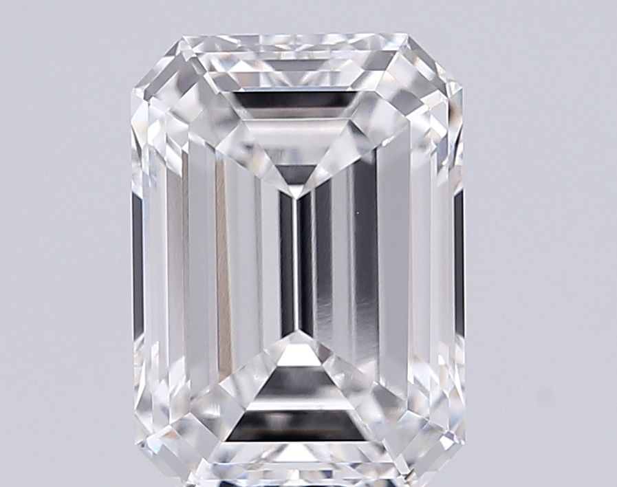 4.52 ct. emerald Lab Grown Diamond front image