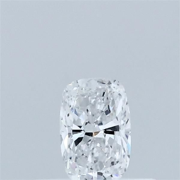 0.3 ct lab-grown Cushion modified Diamond
