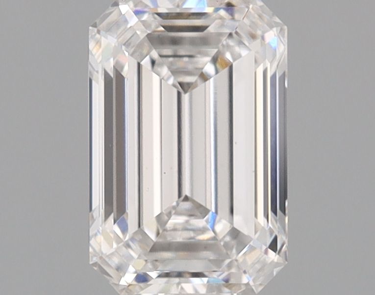1.08 ct. emerald Lab Grown Diamond front image